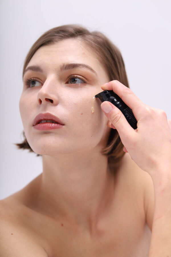 Super Glow Serum vitamin C & Liquorice extract- SOLD OUT - Afbeelding 3
