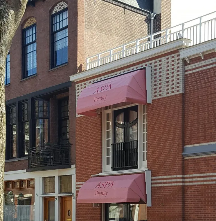 Contact de ASPA schoonheidsspecialist